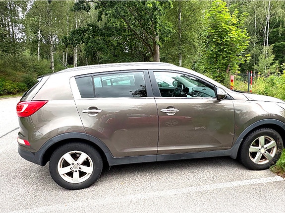 Kia Sportage 3 of 5