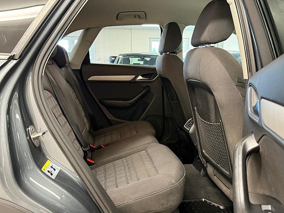Audi Q3 13 of 27