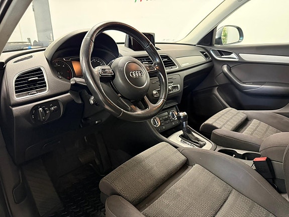 Audi Q3 8 of 27
