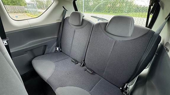 Peugeot 107 3 of 3