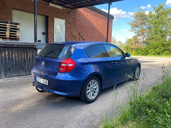 BMW 118d 3 of 6