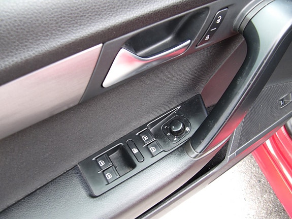 Volkswagen Passat 6 of 19