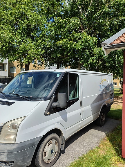 Ford Transit T260 2 of 5