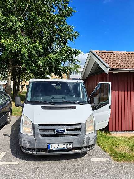 Ford Transit T260 3 of 5
