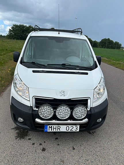 Peugeot Expert 2 of 5