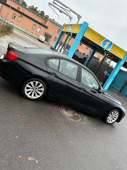 BMW 320d 7 of 7