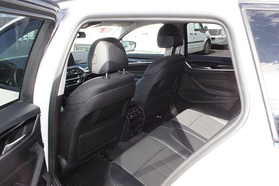 BMW 520d 5 of 5