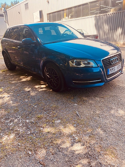 Audi A3 3 of 5
