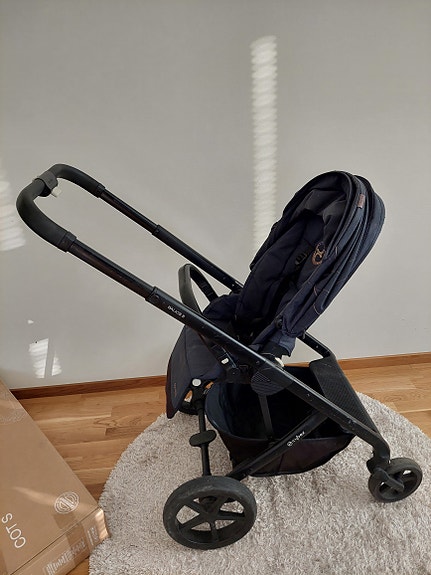 Product image 8 of 9