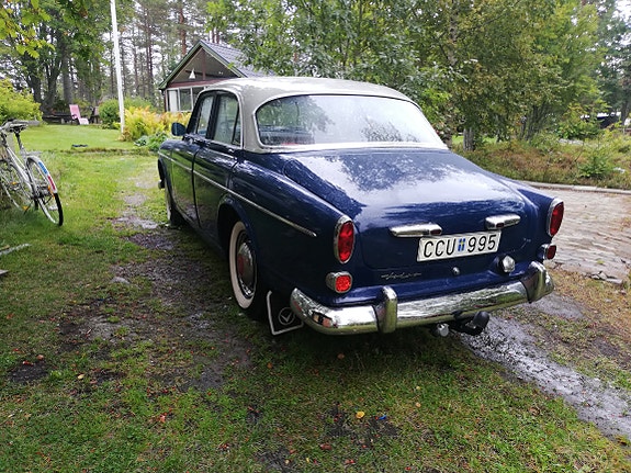Volvo Amazon 4 of 5