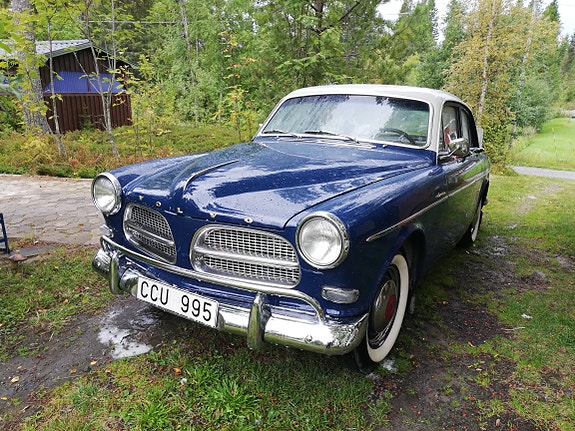 Volvo Amazon 2 of 5