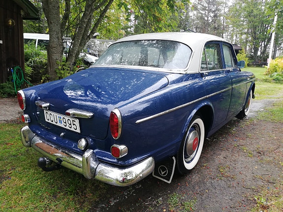 Volvo Amazon 3 of 5