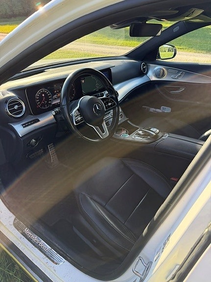 Mercedes-Benz E220 d 5 of 5