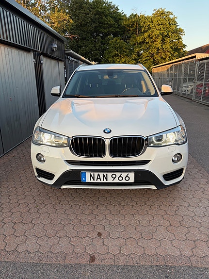 BMW X3 2 of 5