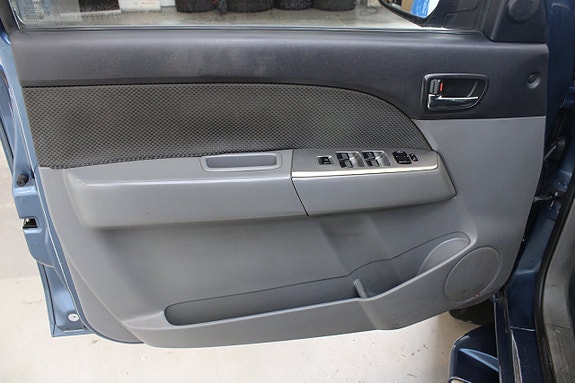 Mazda BT-50 7 of 12