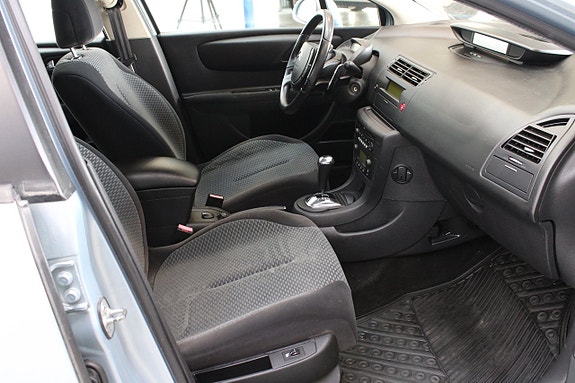 Citroen C4 8 of 12