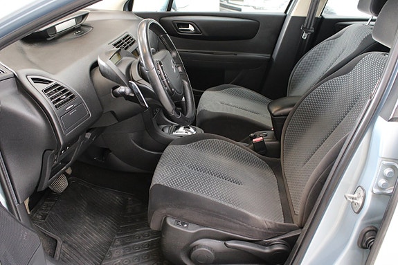 Citroen C4 6 of 12