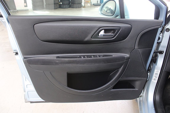 Citroen C4 7 of 12