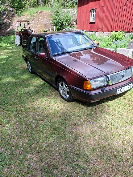Volvo 460 2 of 3