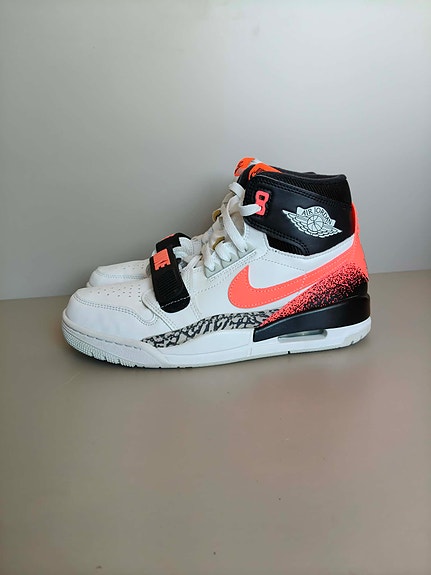 Product image 6 of 15