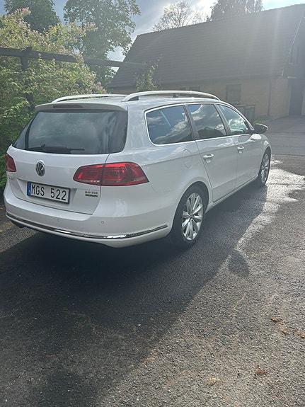 Volkswagen Passat 4 of 5