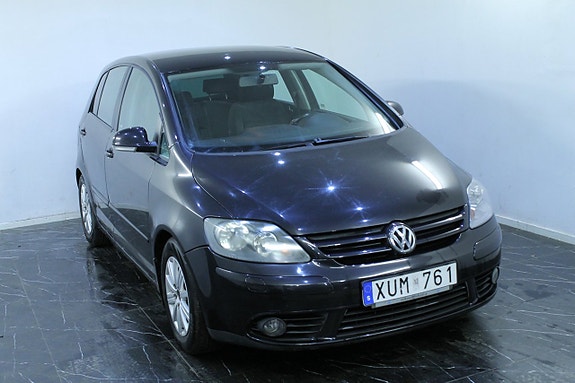 Volkswagen Golf Plus 4 of 9