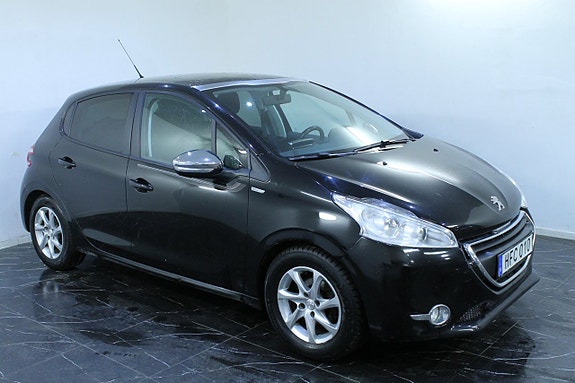 Peugeot 208 5 of 5