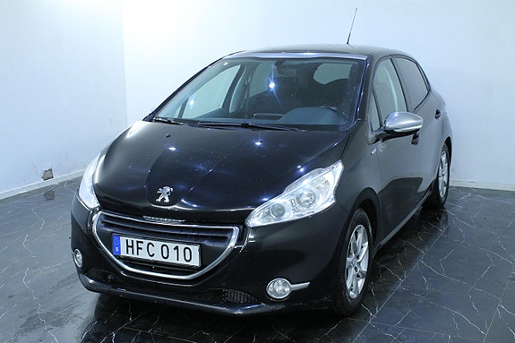Peugeot 208 4 of 5