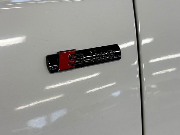 Audi A6 21 of 27
