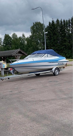 Wellcraft Excel 20sl 2 of 4