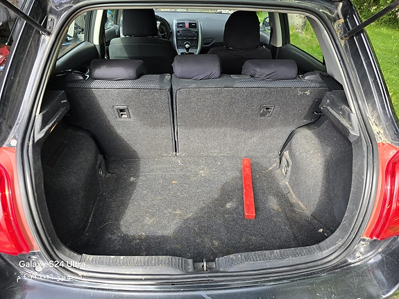 Toyota Auris 14 of 14