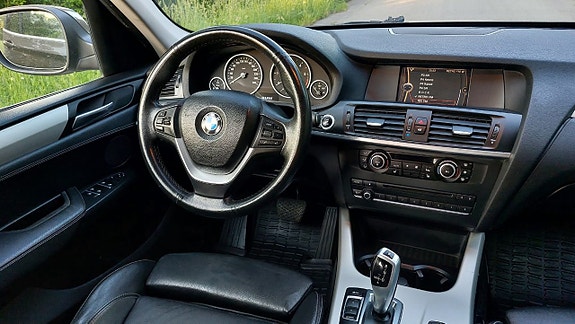 BMW X3 13 of 17