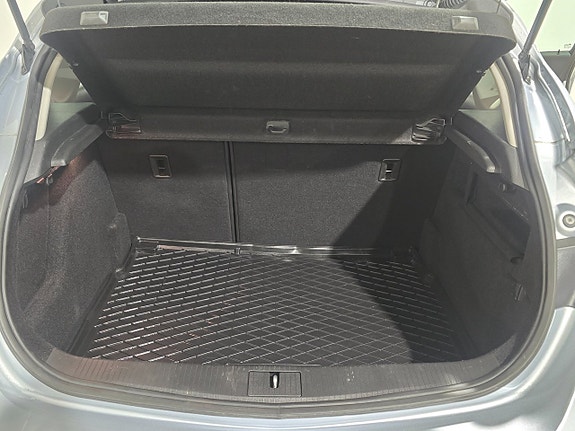 Opel Astra 16 of 16