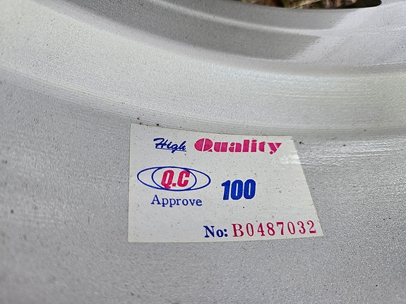 Product image 6 of 9