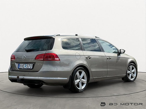 Volkswagen Passat 3 of 5
