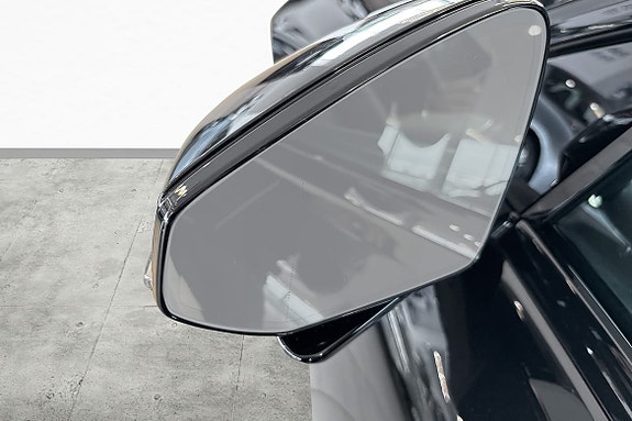 Polestar 4 11 of 30