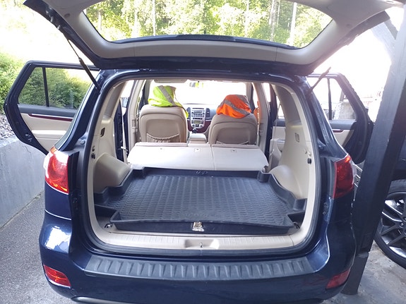Hyundai Santa Fe 3 of 5