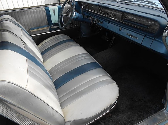Pontiac Bonneville 11 of 21