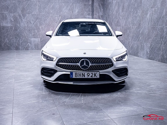 Mercedes-Benz CLA200 d 2 of 29