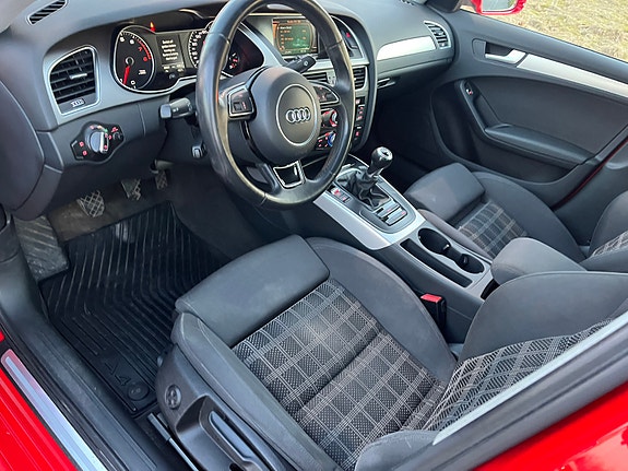 Audi A4 4 of 5