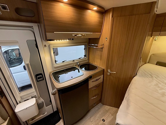 Pilote G 600 * 5,99m lång * 3500 kg * 4 sovplatser * Toppskick * 12 of 18
