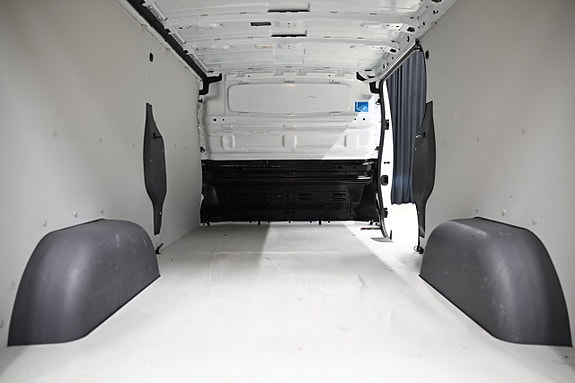 Renault Trafic 7 of 24