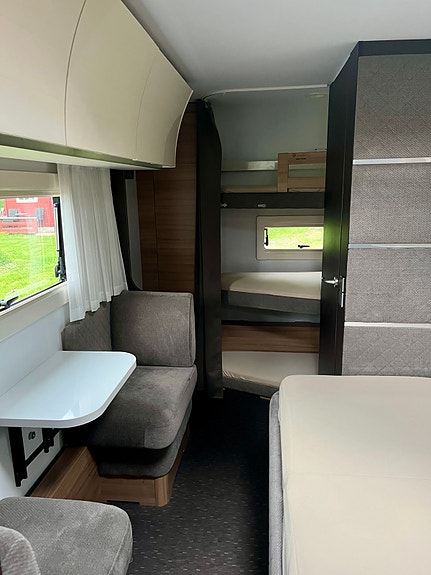 Adria Alpina 663 UK 10 of 11