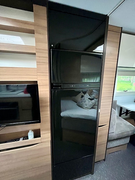 Adria Alpina 663 UK 8 of 11