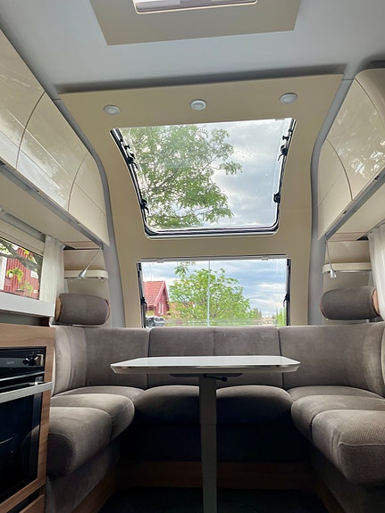 Adria Alpina 663 UK 4 of 11