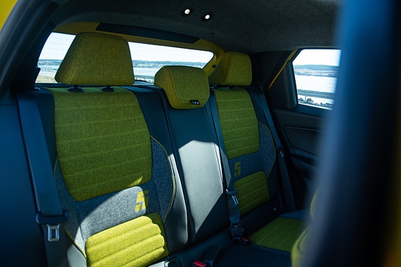 Renault 5 E-Tech 7 of 12