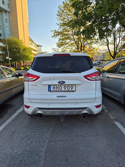 Ford Kuga 3 of 5