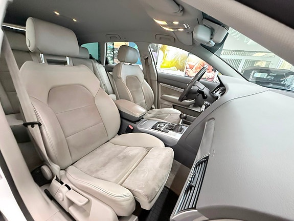 Audi A6 12 of 17