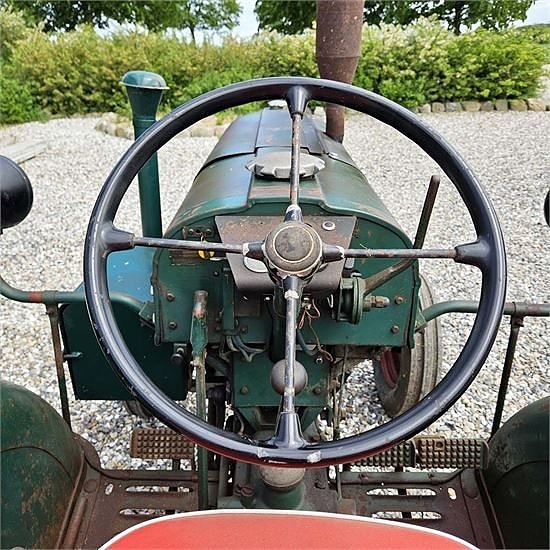 Bolinder Munktell Victor 230 13 of 30