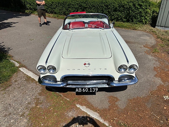Chevrolet Corvette 5 of 15